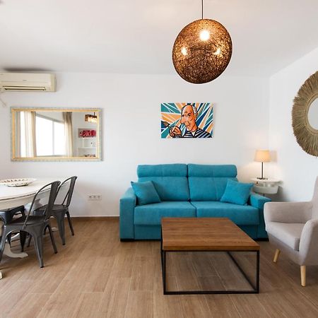 מאלגה The 7Th Corner, Hugh Apartment Ideal For Groups מראה חיצוני תמונה